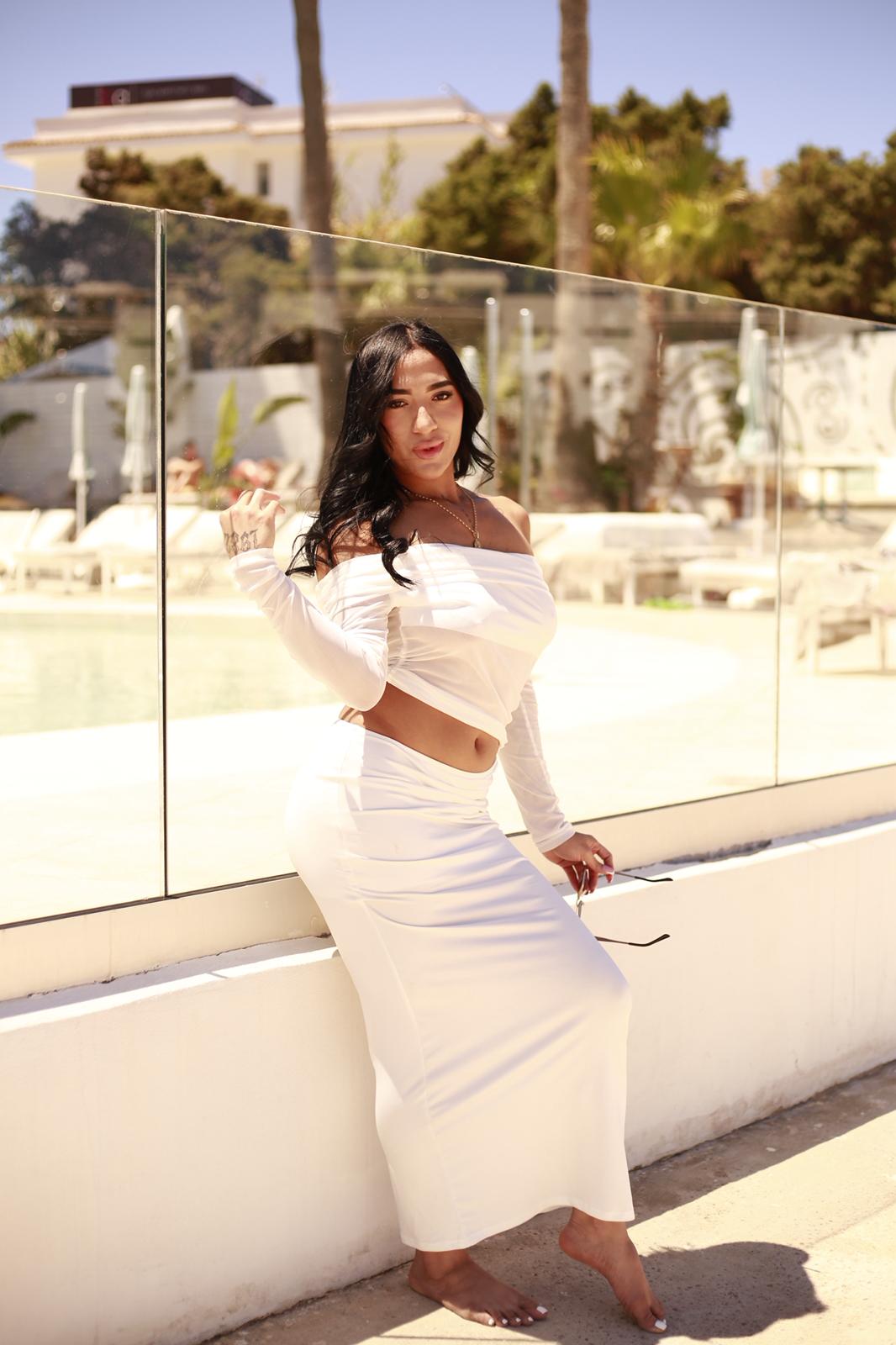 Escort - SOFIA - Ibiza Tops